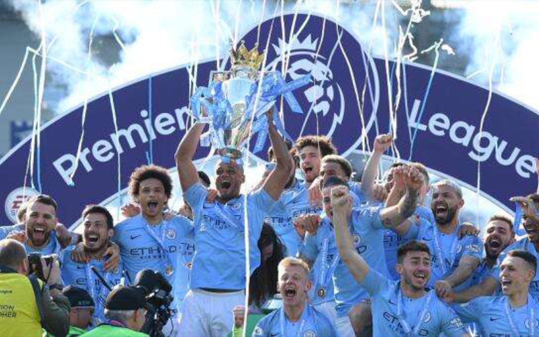 當這一消息 當這一消息